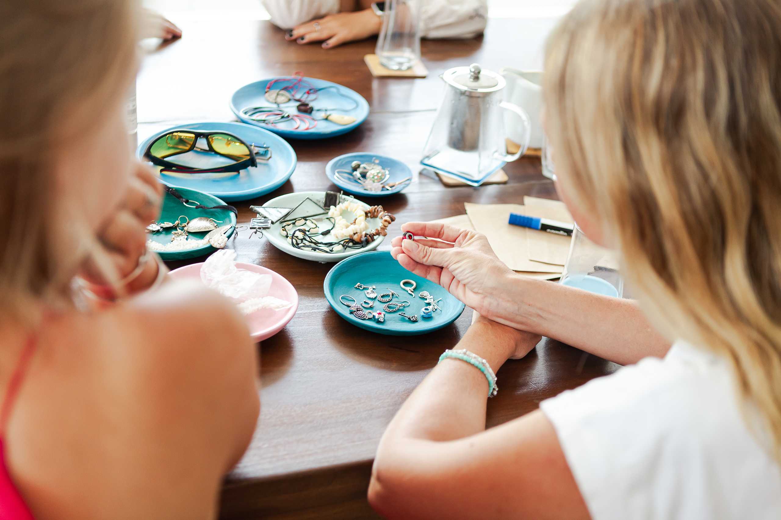 Choosing the Right Materials for Your Desk Organizer Projects